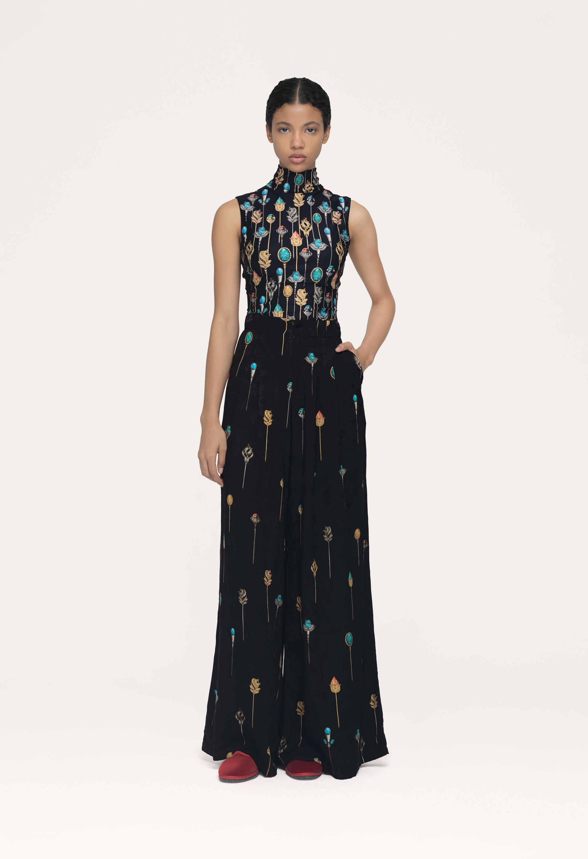 Cascada-Ornamento-One-Piece-14215