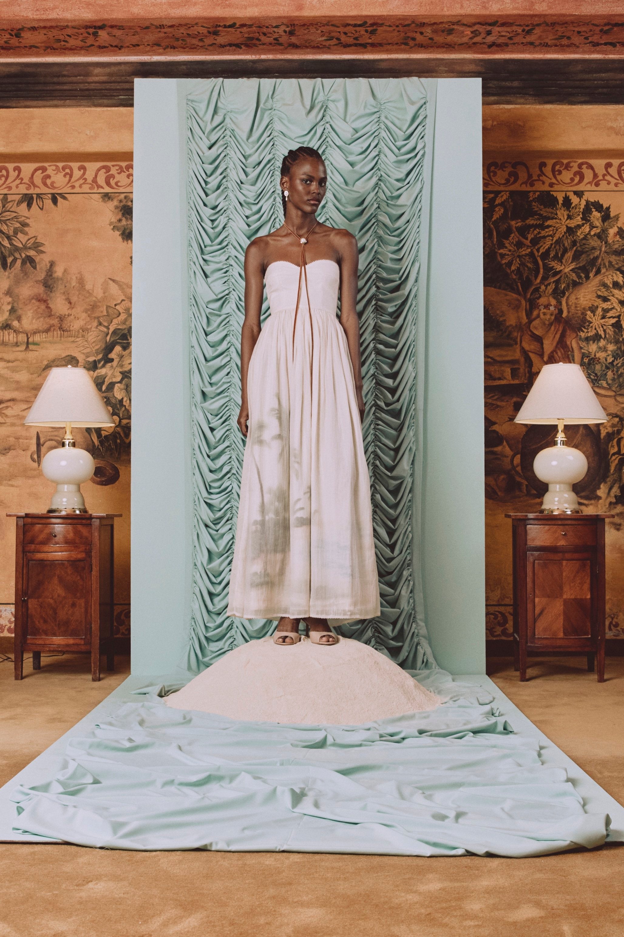 Isleña-TONIA Arena  Maxi Dress-22009-2.jpg