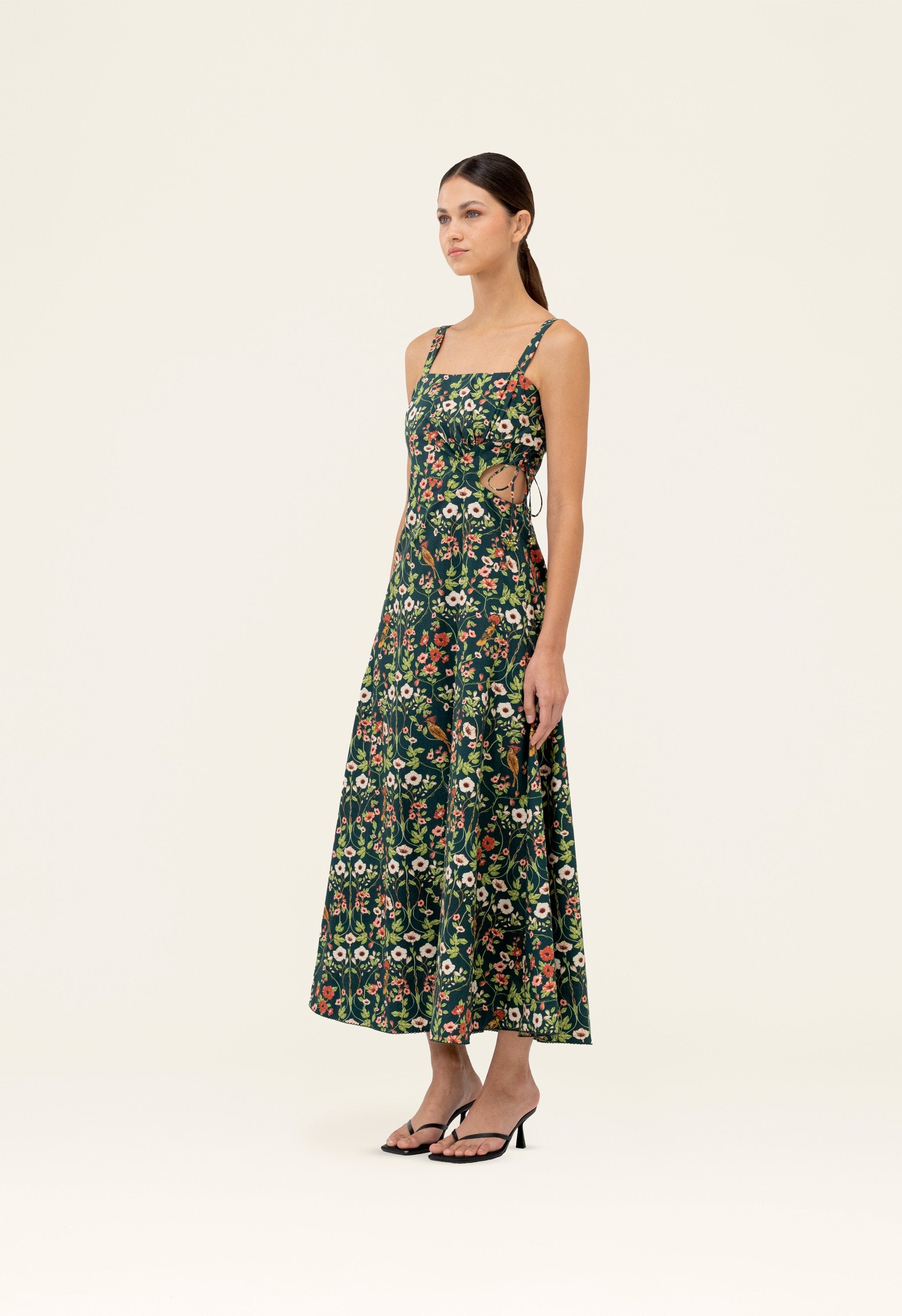 Secreto-Verano-Mosquetero-Midi-Dress-19192-3.jpg