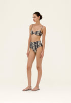Suspiro-Magenta-Guayacan-Bikini-Bottom-18573-1.jpg