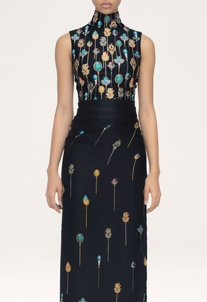 Cascada-Ornamento-One-Piece-14215